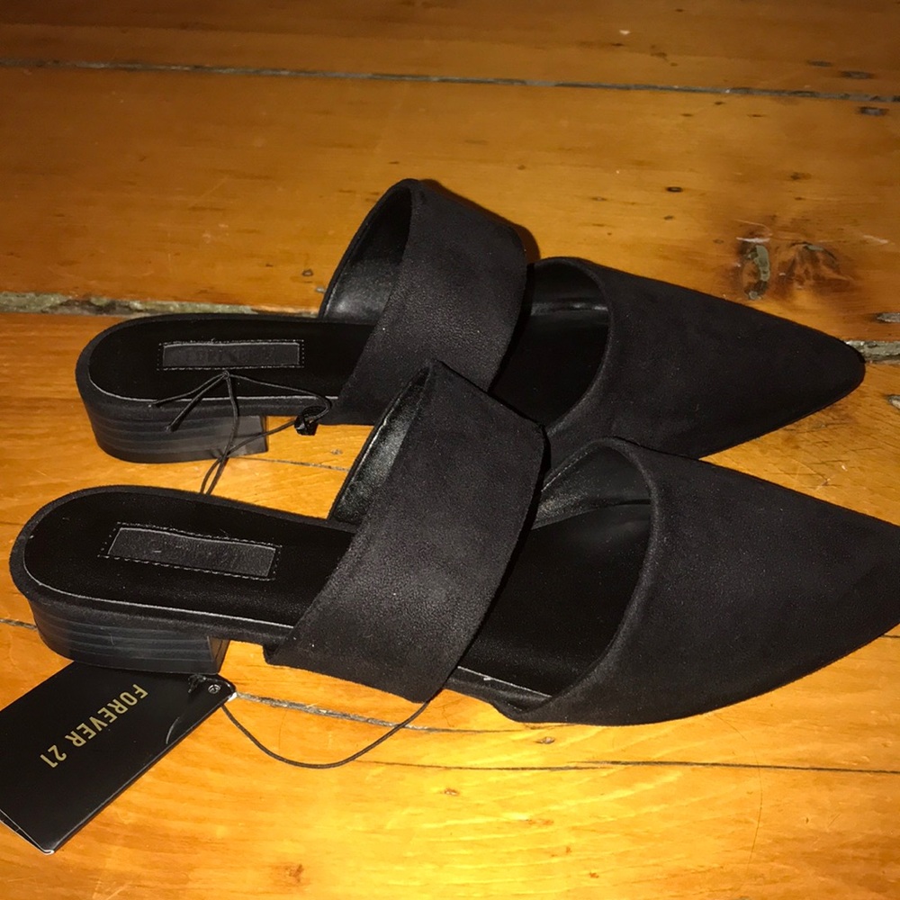 Black business casual flats